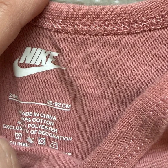 Nike|Baby girl/toddler set,mauve Pink "Just Do It” Bodysuit & Navy Tie-Dye Short - Picture 4 of 5